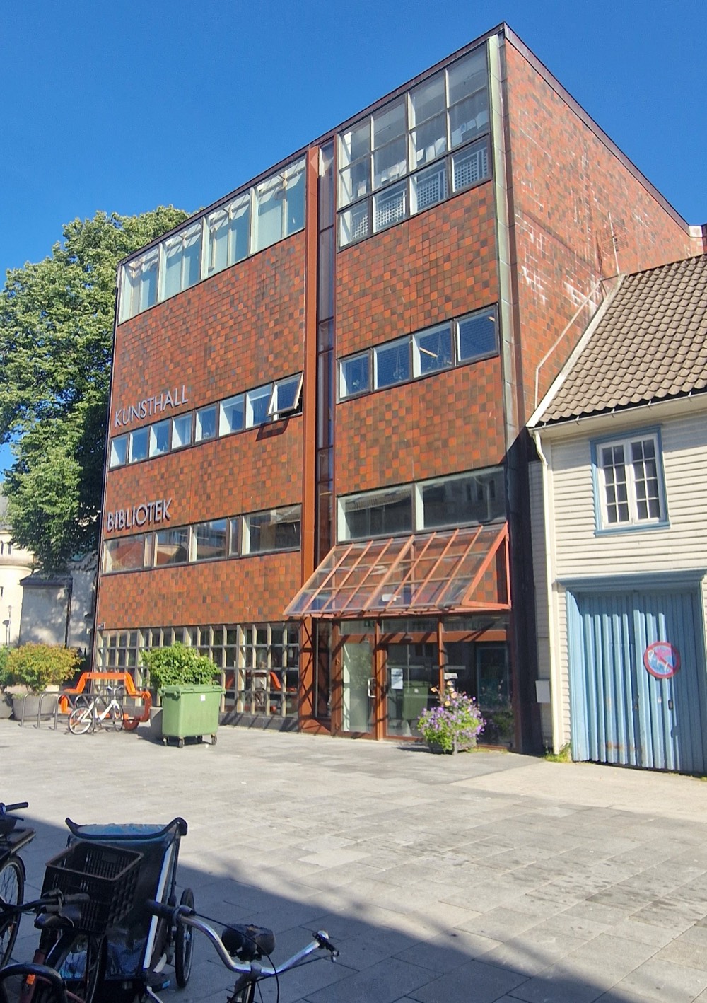 Kristiansand folkebibliotek